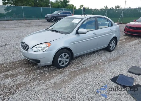 2010 Hyundai Accent Gls z USA, uszkodzony, nr VIN KMHCN4AC3AU431582